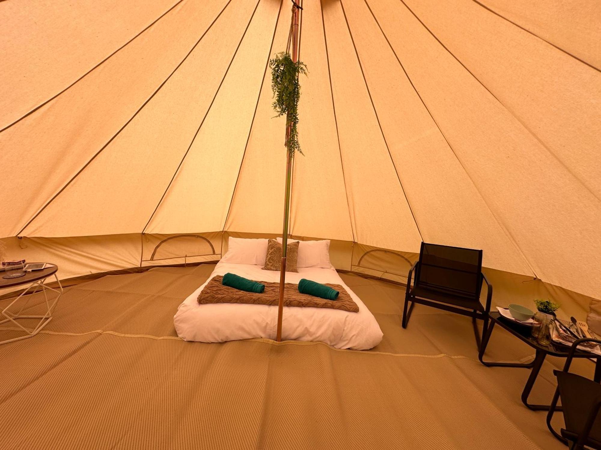 Buzzard Holt Hosting Hotel บักกิงแฮม ภายนอก รูปภาพ